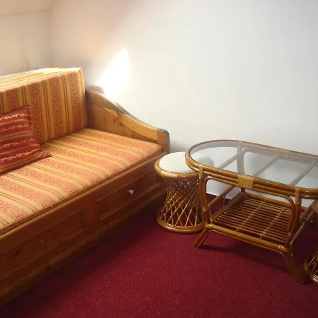 Sport Pomi Hotel 3*