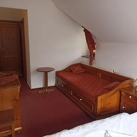 Sport Pomi Hotel