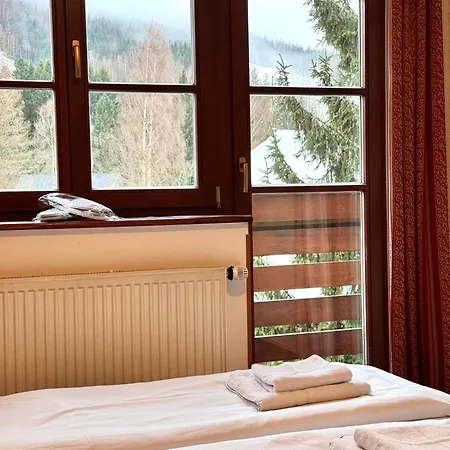 Hotel Sport Pomi 3*