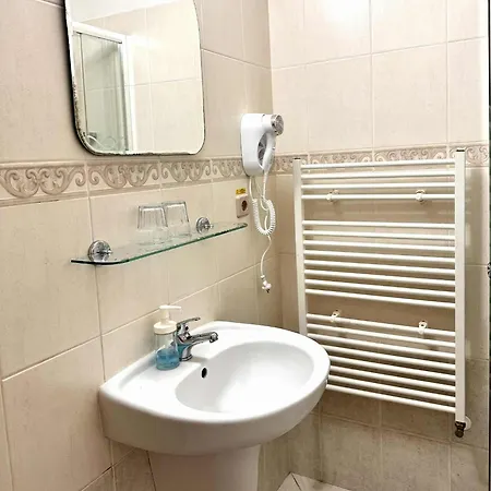 Hotel Sport Pomi 3*