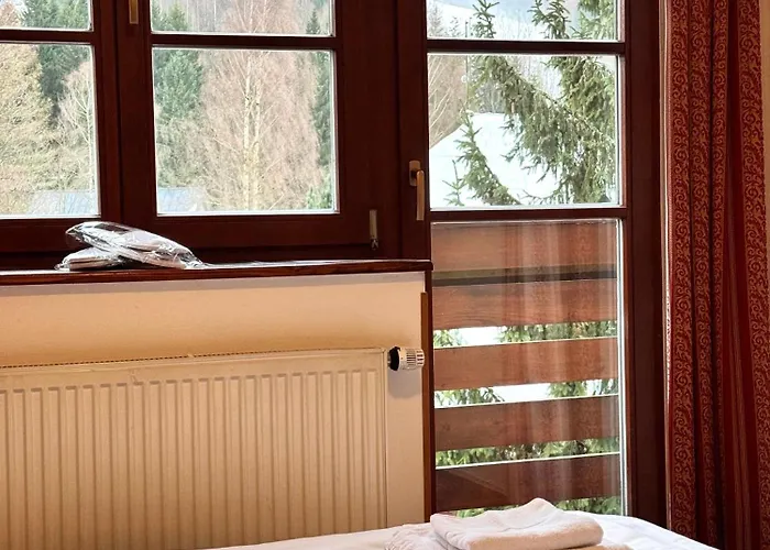 Hotel Sport Pomi 3*